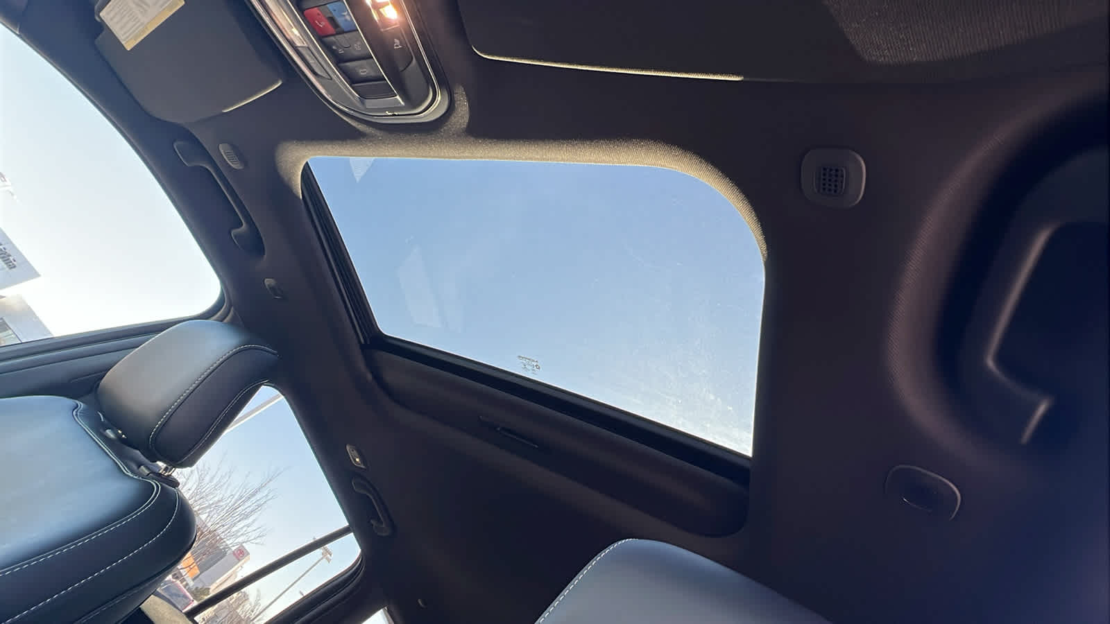 Thumbnail: 2026 Jeep Grand Cherokee - 31