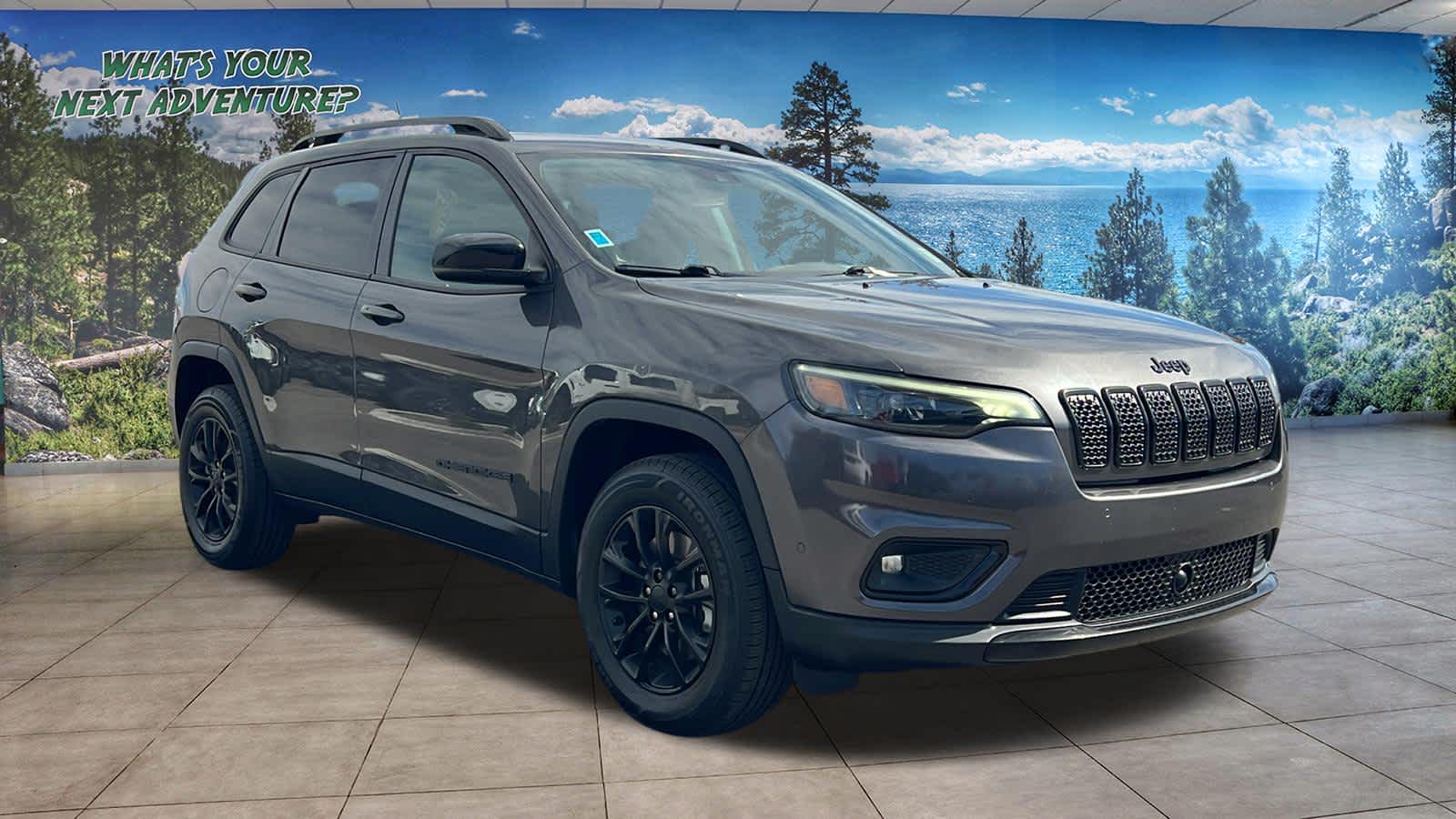 Thumbnail: 2023 Jeep Cherokee - 3