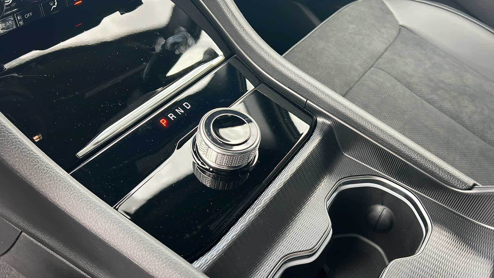 Thumbnail: 2025 Jeep Grand Cherokee - 13