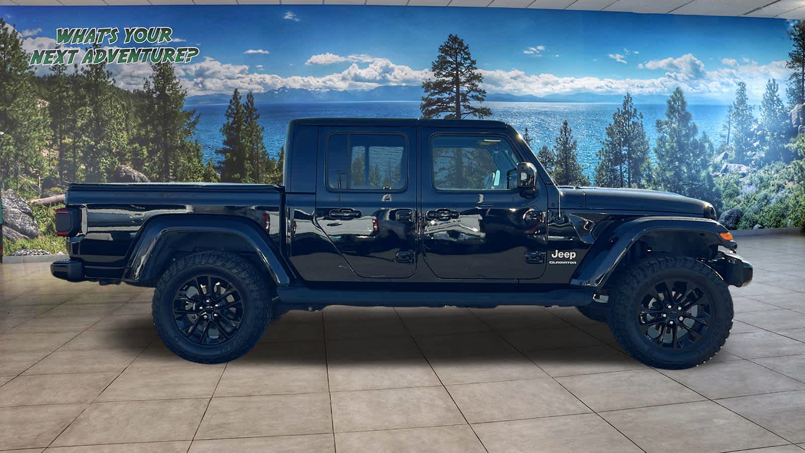 Thumbnail: 2022 Jeep Gladiator - 4
