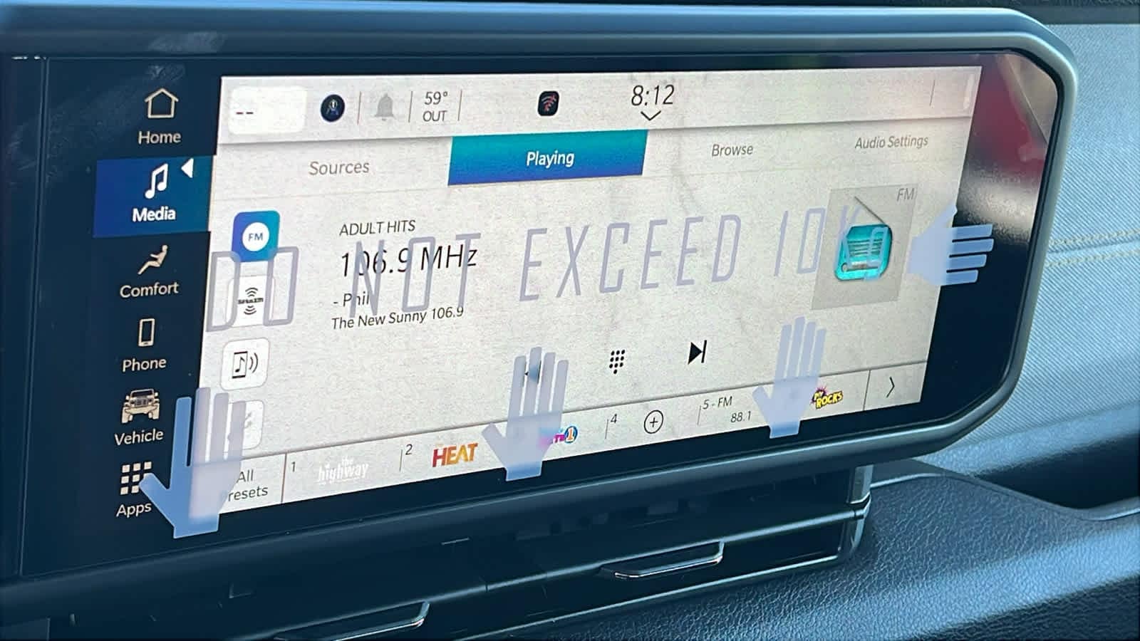 Thumbnail: 2026 Jeep Gladiator - 15