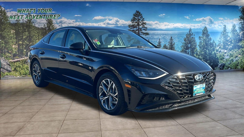 Used 2023 Hyundai Sonata SEL Sedan
