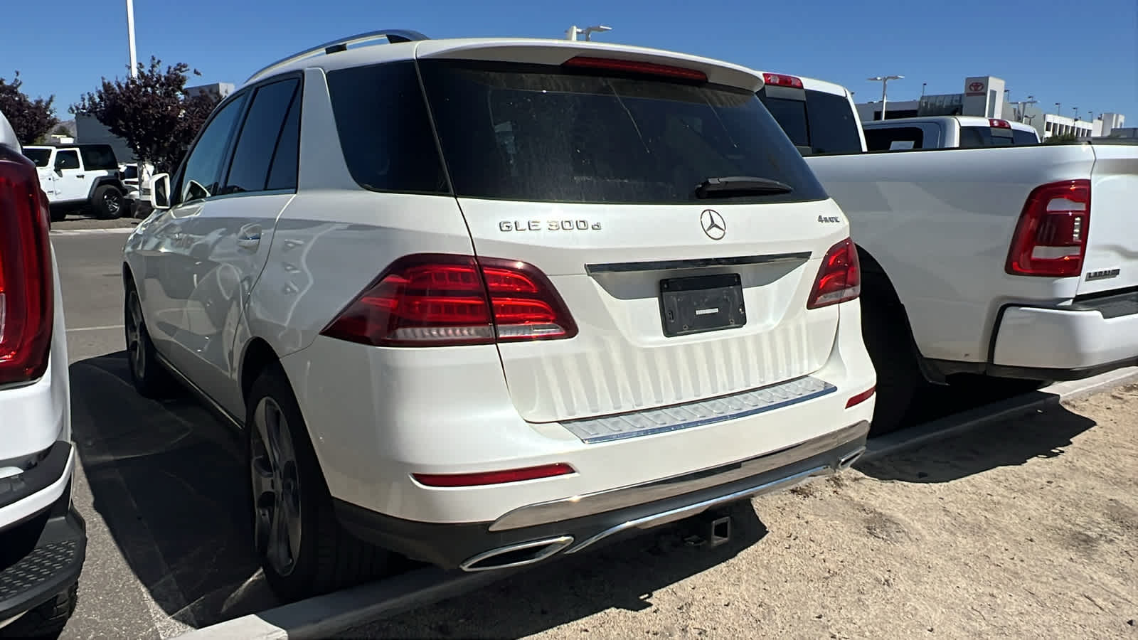 Thumbnail: 2016 Mercedes-Benz GLE - 6