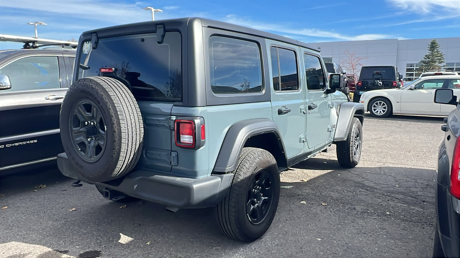 Thumbnail: 2024 Jeep Wrangler - 4