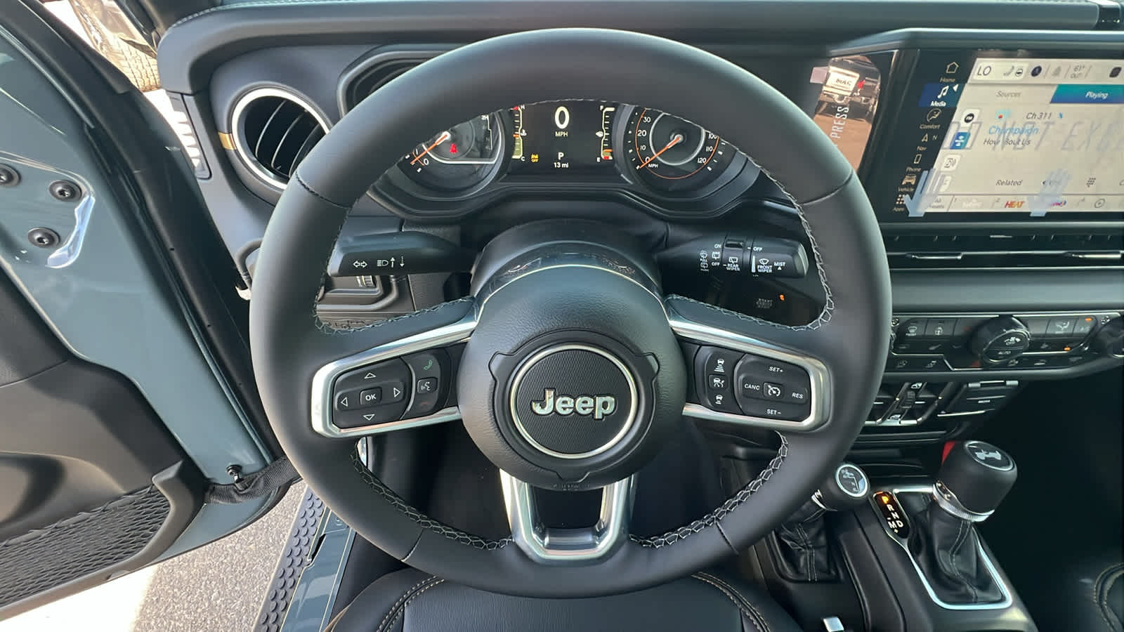 Thumbnail: 2026 Jeep Wrangler - 18