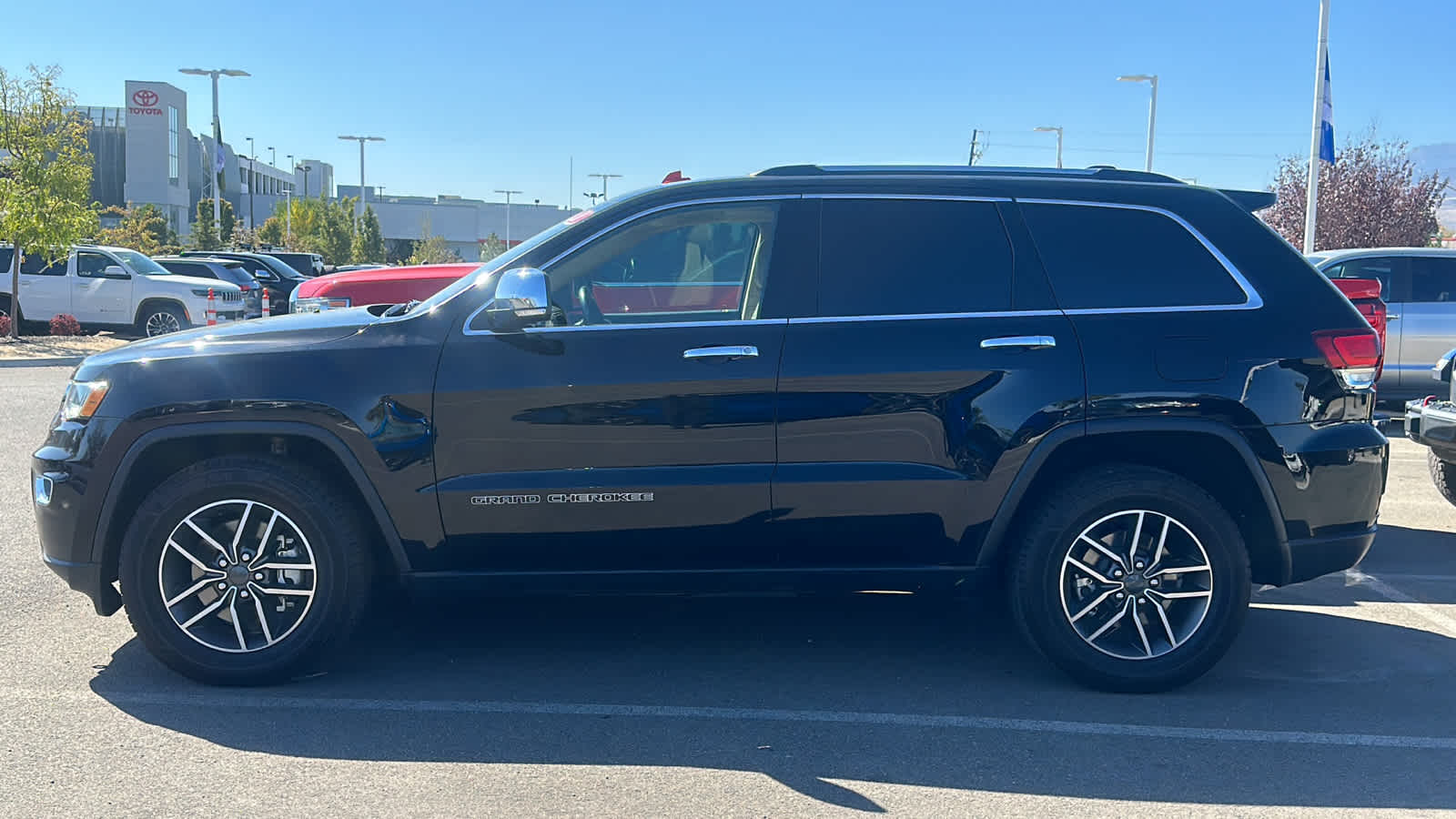 Used 2021 Jeep Grand Cherokee Limited with VIN 1C4RJFBG4MC774015 for sale in Reno, NV