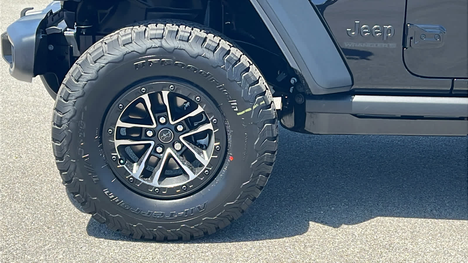 Thumbnail: 2026 Jeep Wrangler - 9
