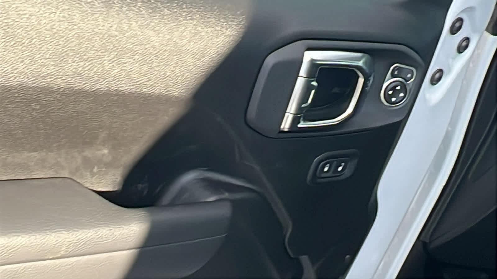 Thumbnail: 2026 Jeep Wrangler - 22