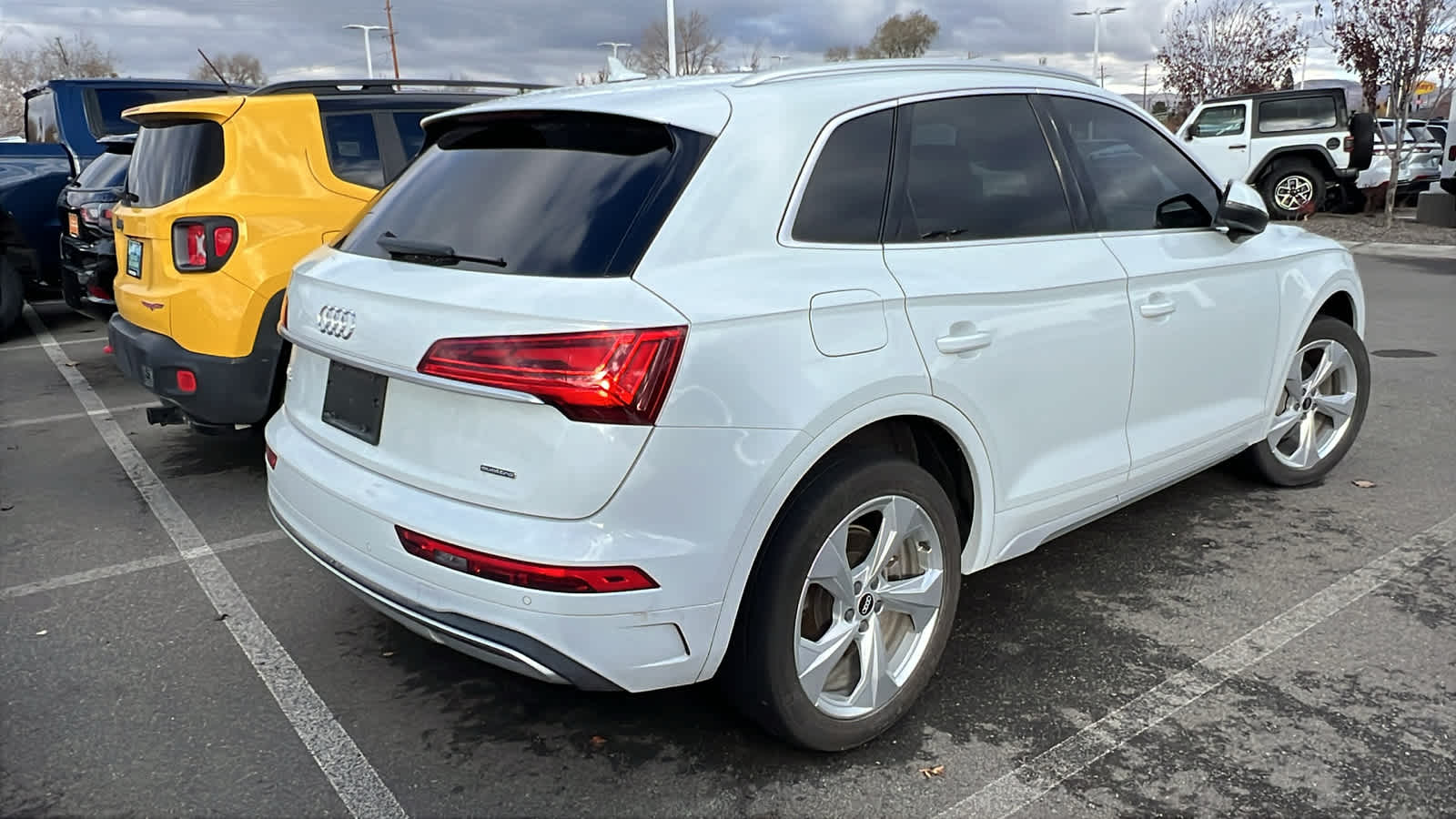 Thumbnail: 2021 Audi Q5 - 8
