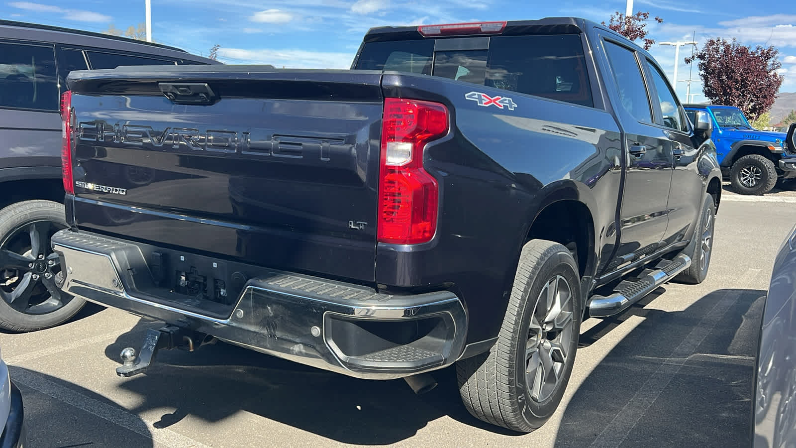 Thumbnail: 2022 Chevrolet Silverado 1500 - 4