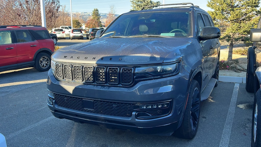 Used 2023 Jeep Wagoneer Series II Carbide SUV
