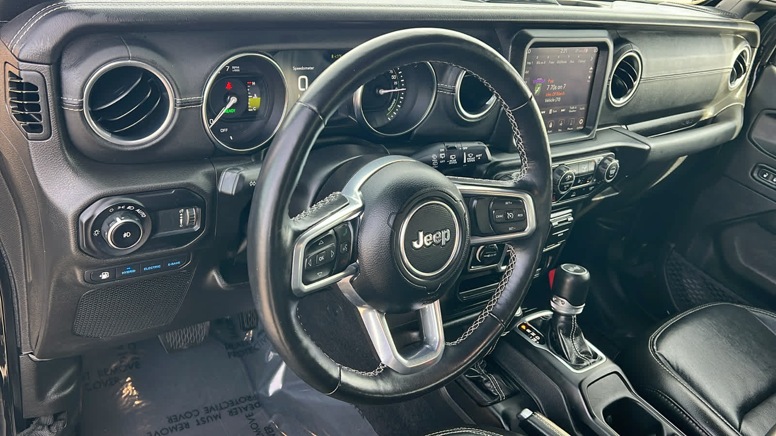 Thumbnail: 2023 Jeep Wrangler - 10