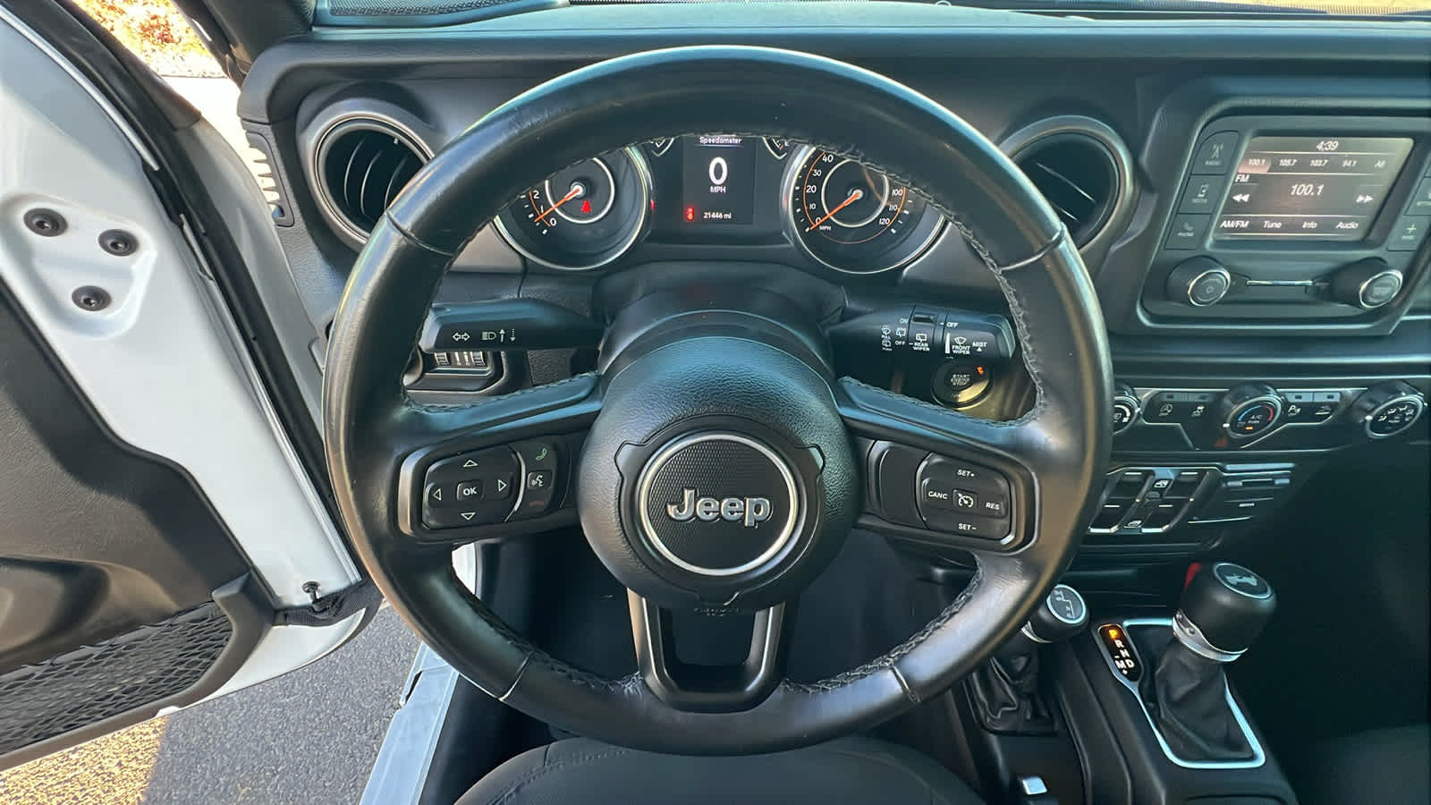 Thumbnail: 2021 Jeep Wrangler - 18