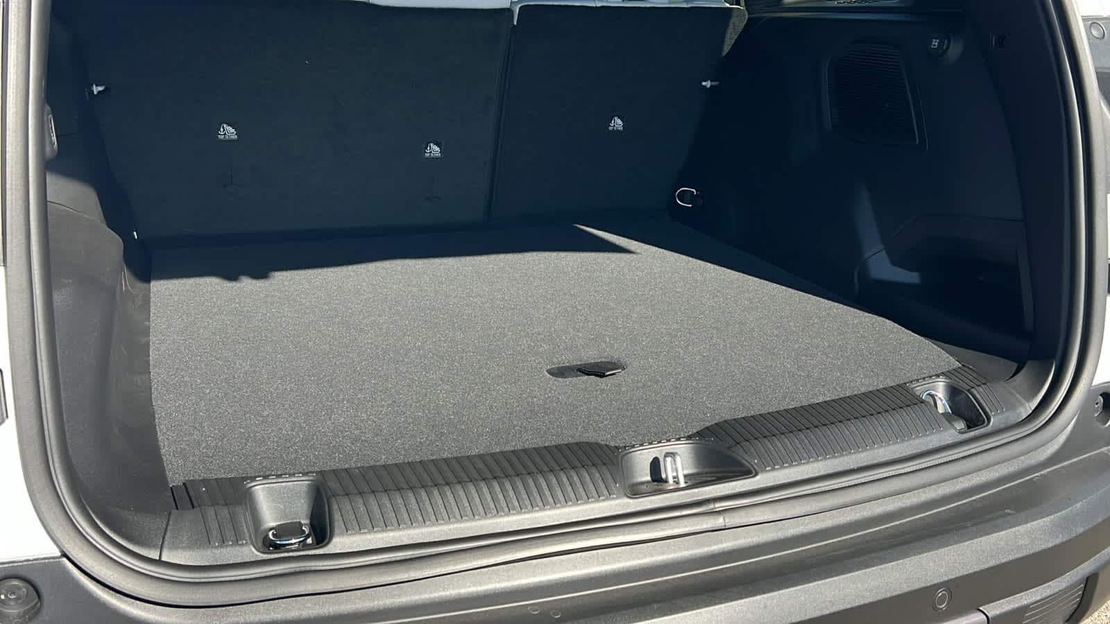 Thumbnail: 2026 Jeep Cherokee - 27