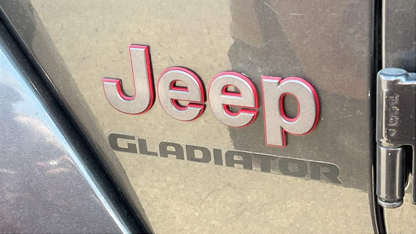 Thumbnail: 2021 Jeep Gladiator - 8