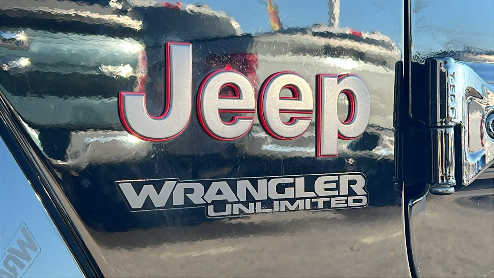 Thumbnail: 2021 Jeep Wrangler - 28