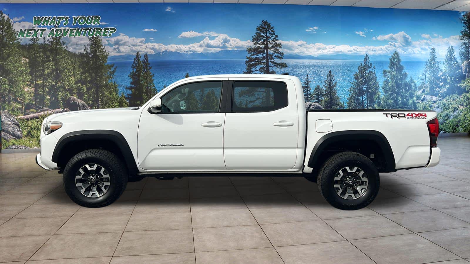 Thumbnail: 2018 Toyota Tacoma - 8