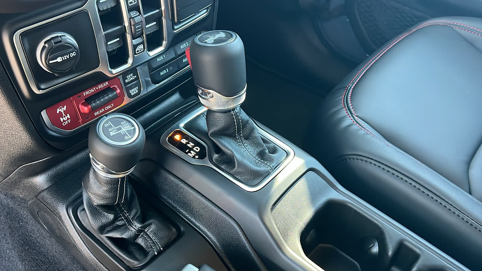 Thumbnail: 2026 Jeep Wrangler - 13