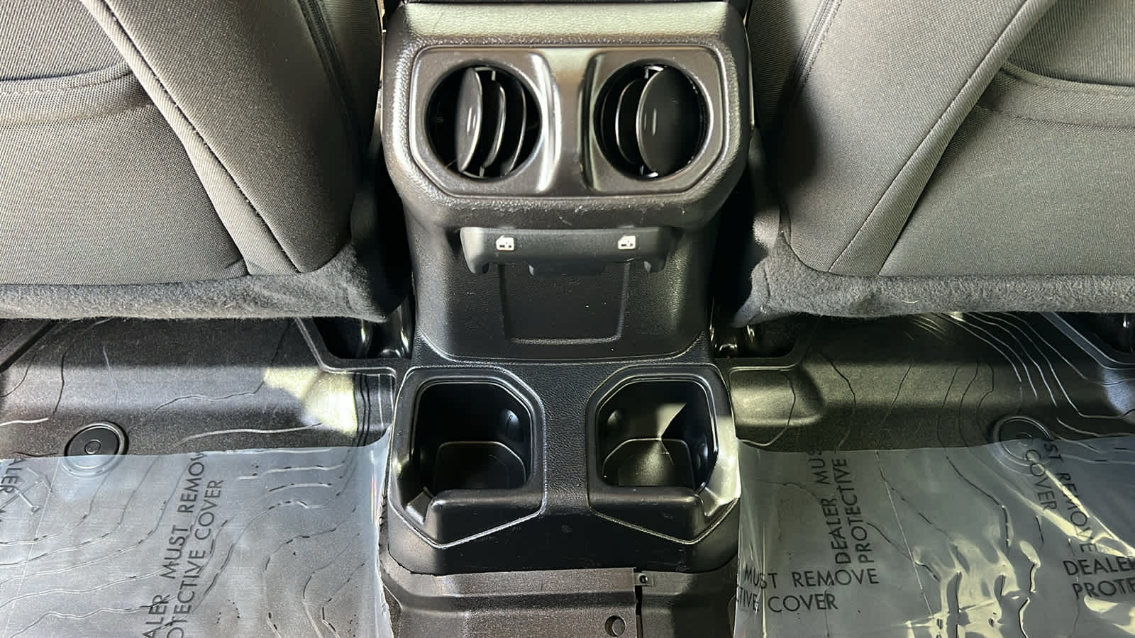 Thumbnail: 2020 Jeep Gladiator - 25