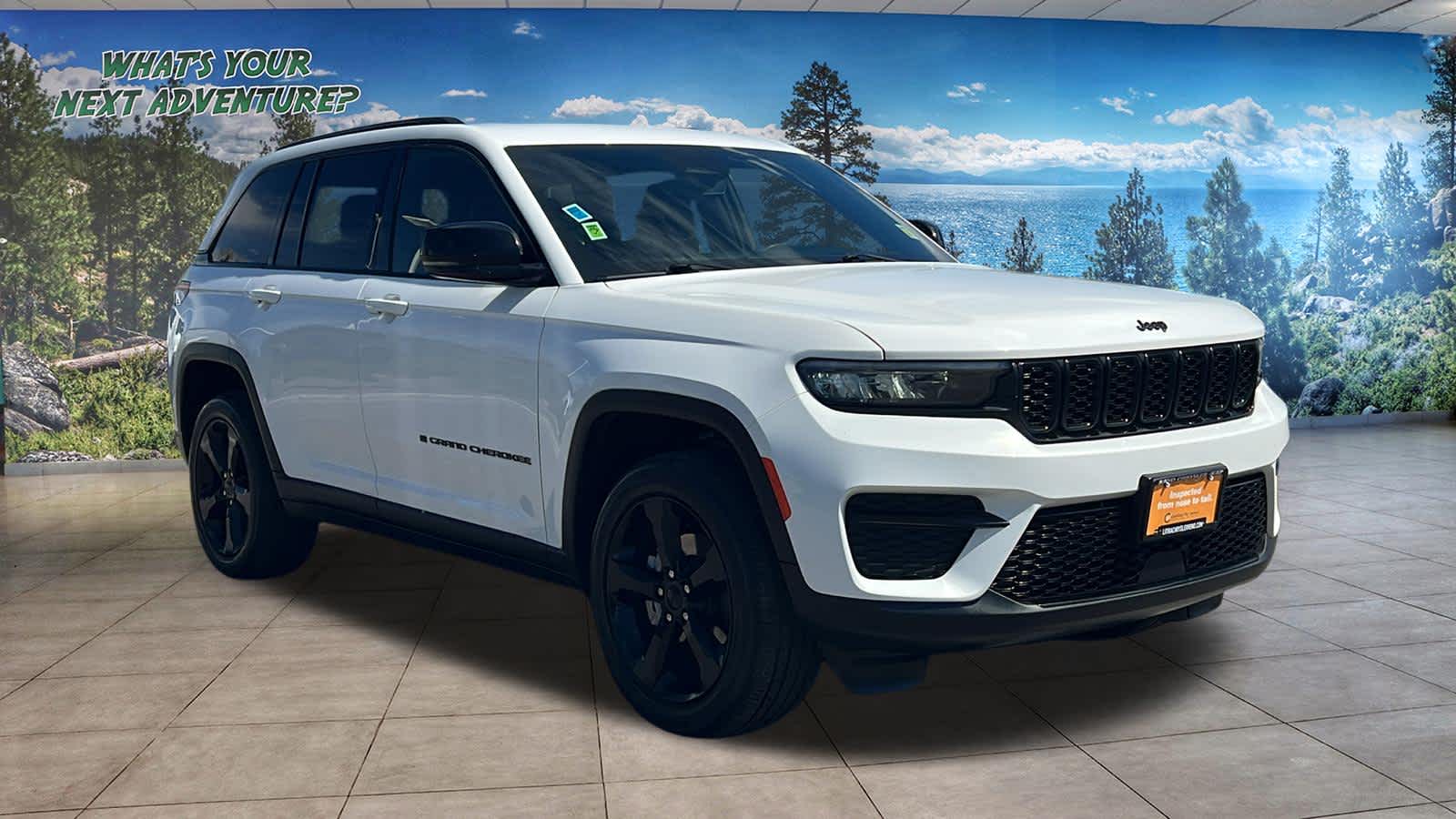 Thumbnail: 2023 Jeep Grand Cherokee - 3