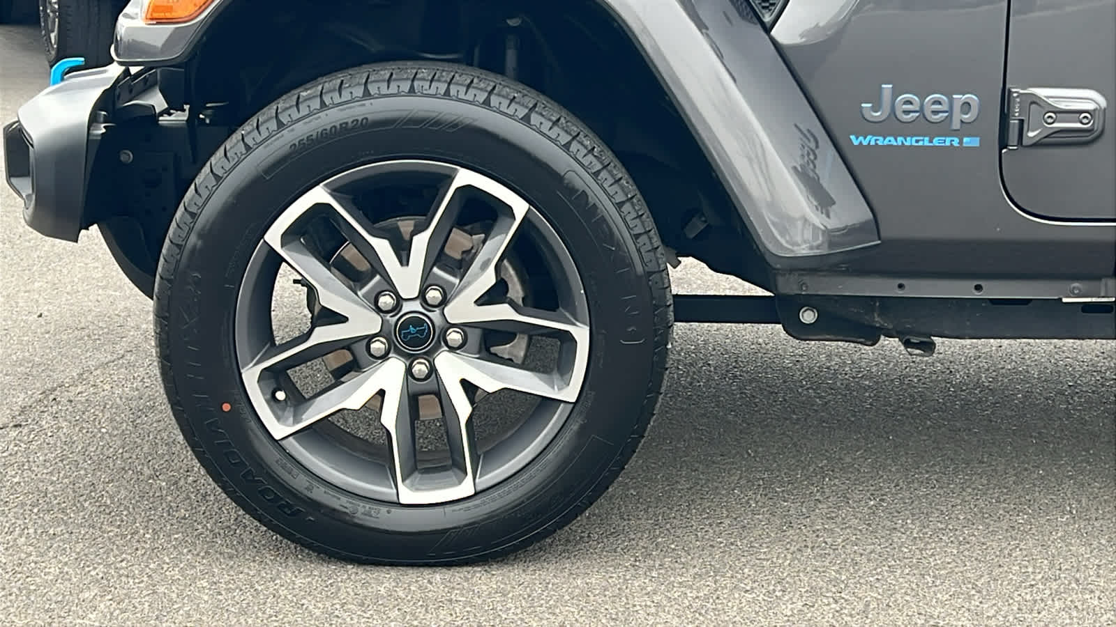 Thumbnail: 2024 Jeep Wrangler - 9