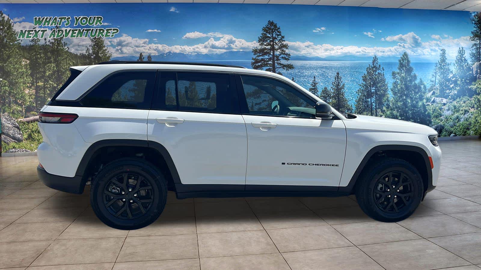 Thumbnail: 2026 Jeep Grand Cherokee - 4