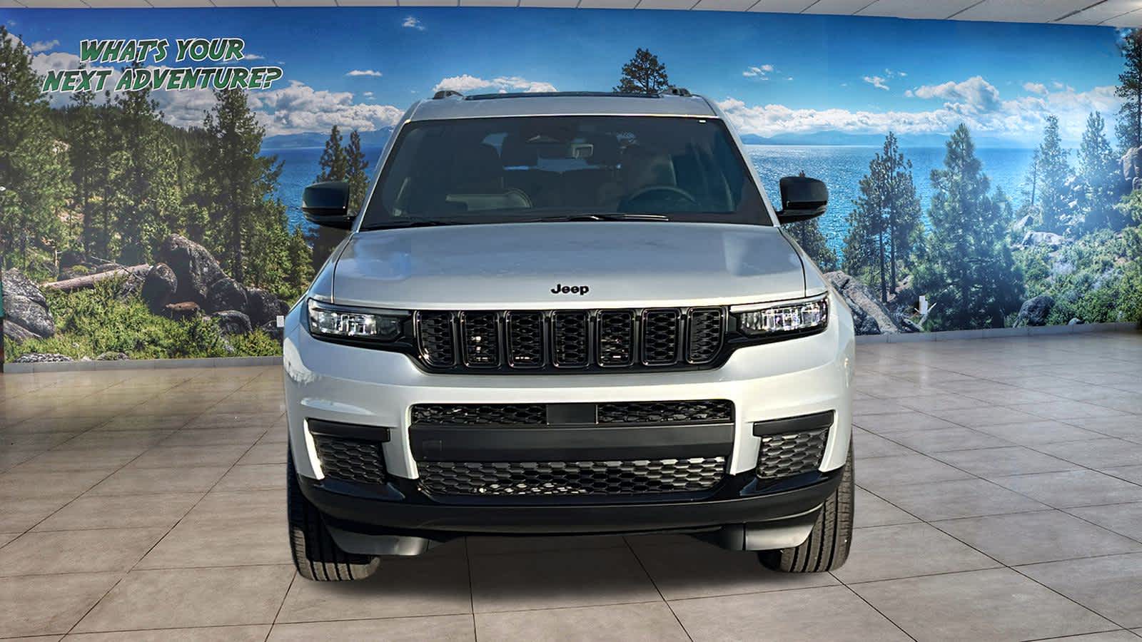 Thumbnail: 2025 Jeep Grand Cherokee L - 2