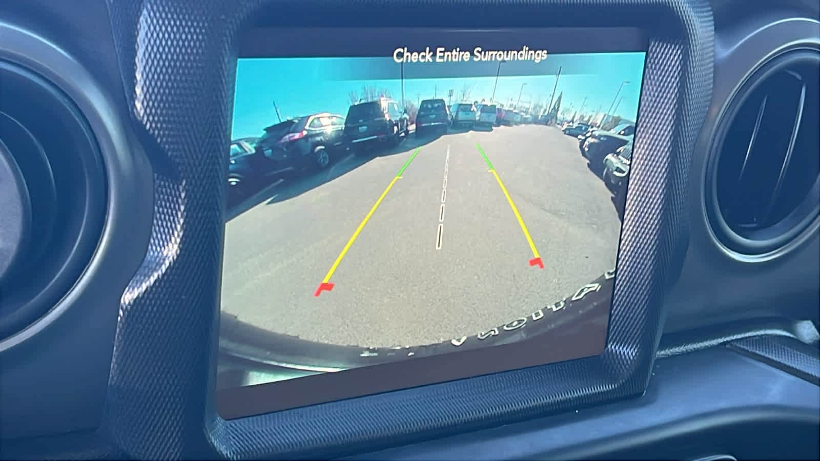 Thumbnail: 2022 Jeep Wrangler - 16