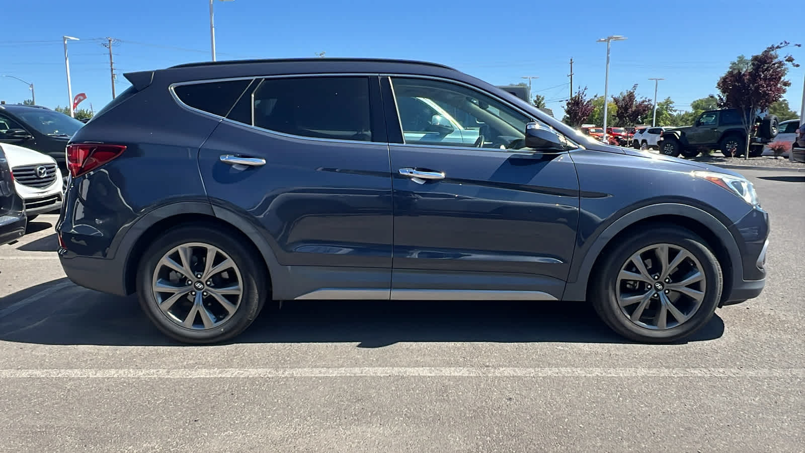 2017 Hyundai Santa Fe Sport 2.0T Ultimate 4