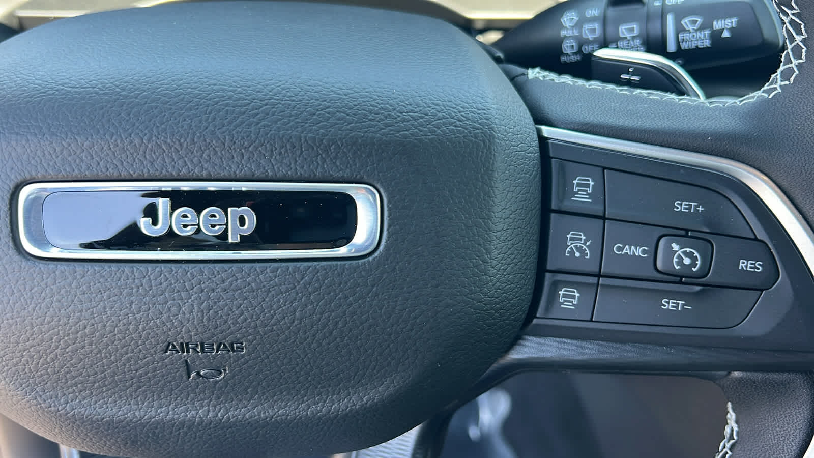 Thumbnail: 2025 Jeep Grand Cherokee L - 20