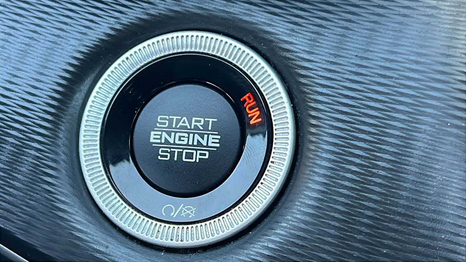 Thumbnail: 2023 Jeep Grand Cherokee - 17