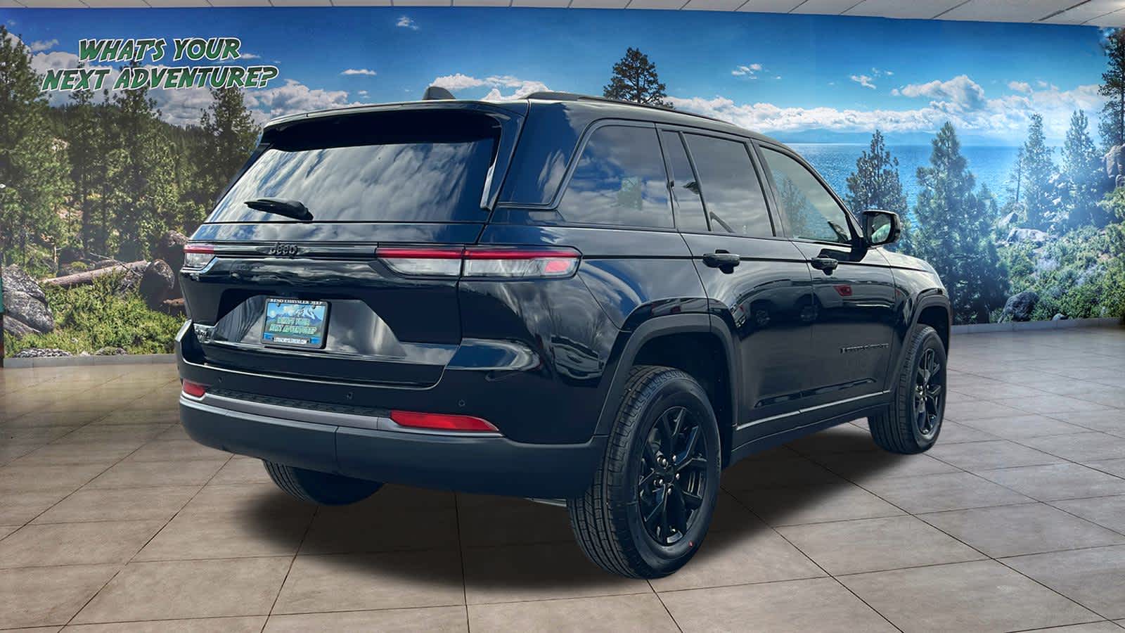 Thumbnail: 2026 Jeep Grand Cherokee - 5