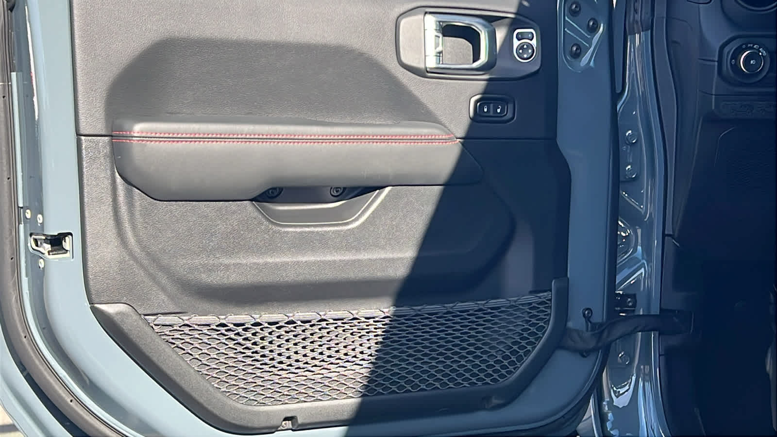 Thumbnail: 2026 Jeep Wrangler - 23