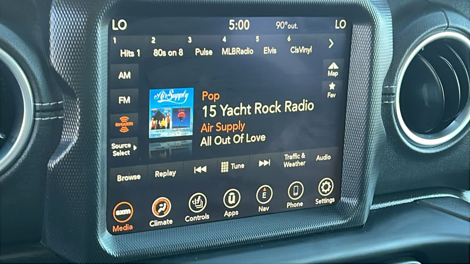 Thumbnail: 2023 Jeep Wrangler - 14