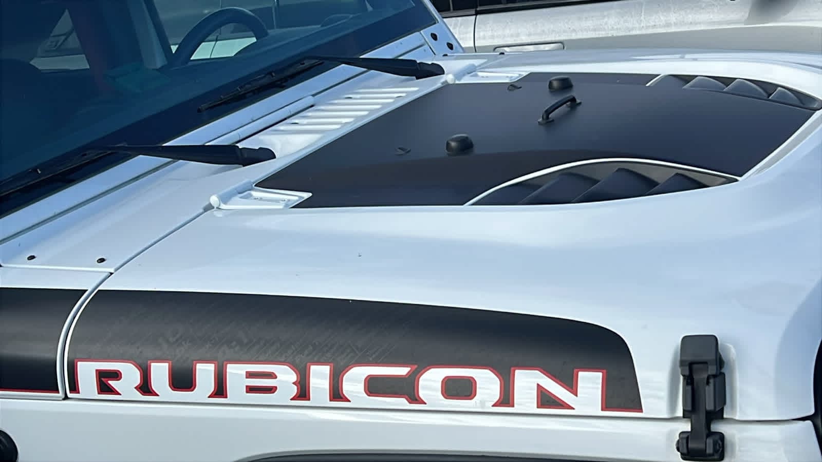 Thumbnail: 2018 Jeep Wrangler - 4