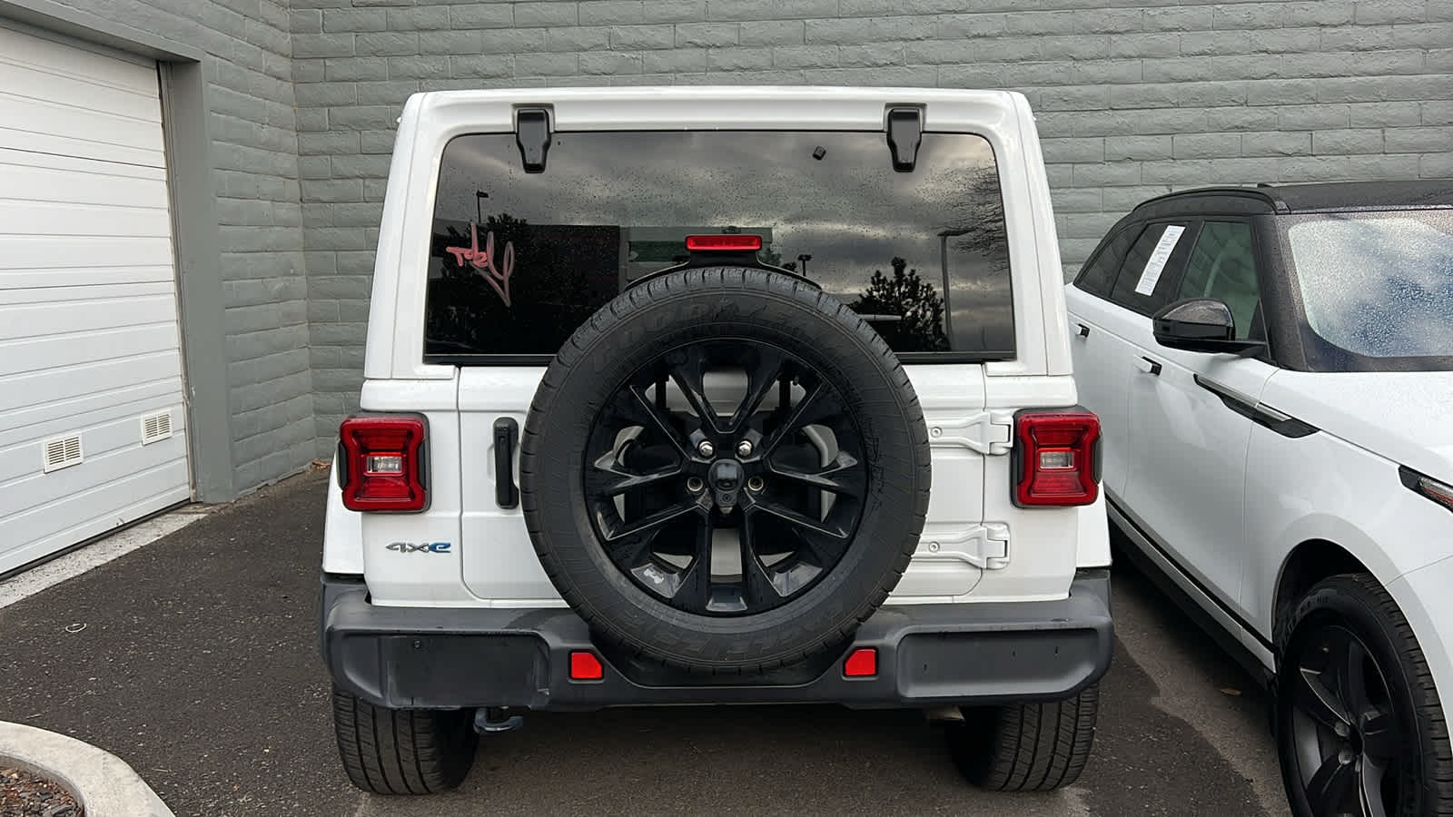 Thumbnail: 2021 Jeep Wrangler - 8