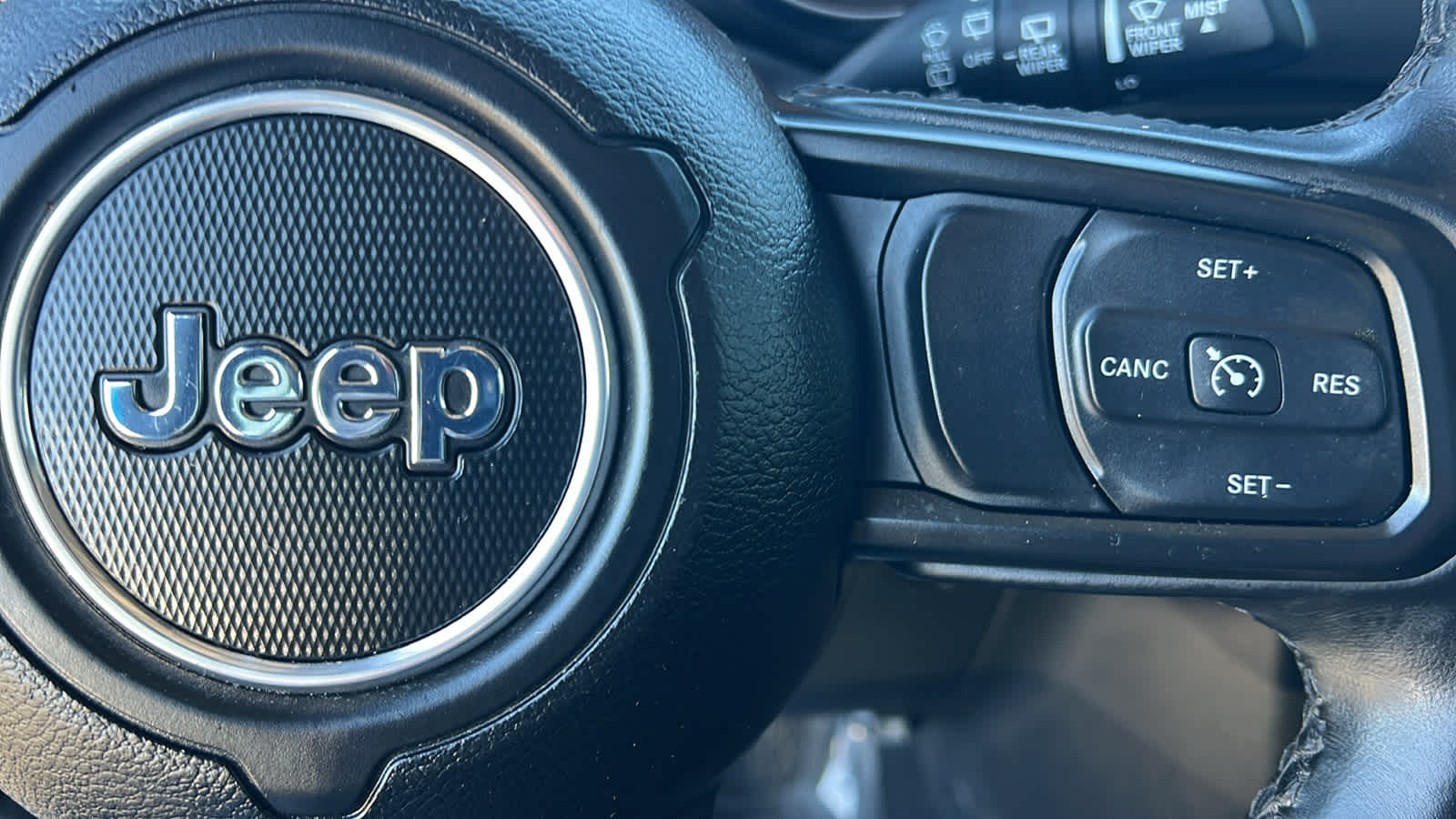 Thumbnail: 2022 Jeep Wrangler - 20