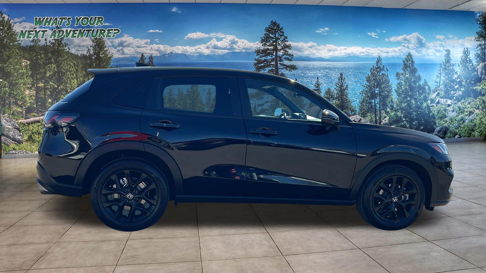 Thumbnail: 2025 Honda HR-V - 4