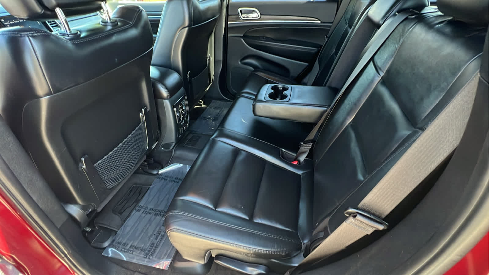 Thumbnail: 2022 Jeep Grand Cherokee - 23