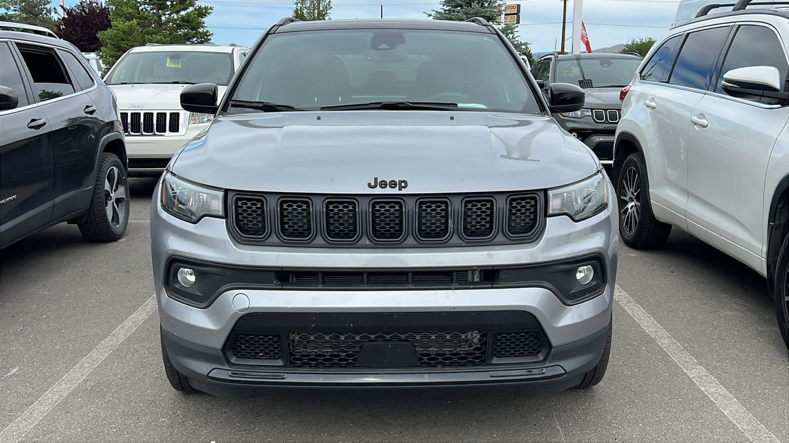 Used 2023 Jeep Compass Altitude with VIN 3C4NJDBN8PT532810 for sale in Reno, NV