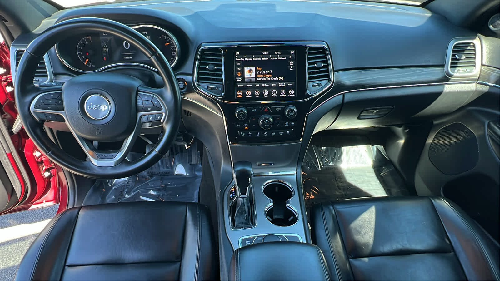 Thumbnail: 2022 Jeep Grand Cherokee - 25