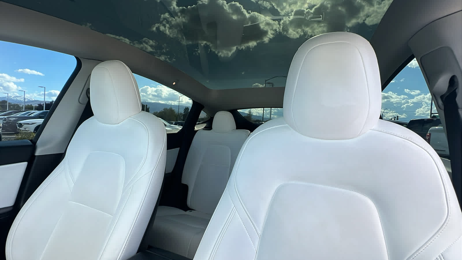 Thumbnail: 2022 Tesla Model Y - 11