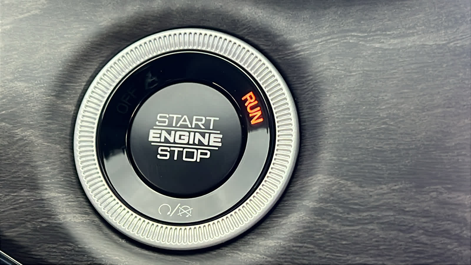 Thumbnail: 2025 Jeep Grand Cherokee L - 17