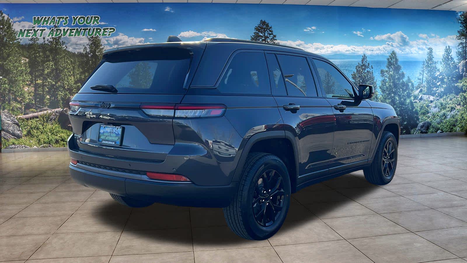 Thumbnail: 2026 Jeep Grand Cherokee - 5