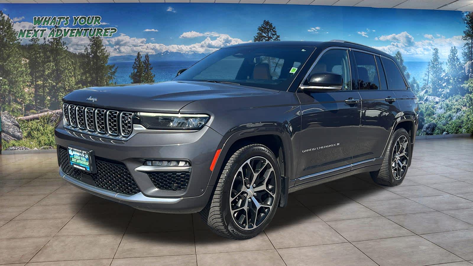 2022 Jeep Grand Cherokee Summit Reserve 4x4's photo