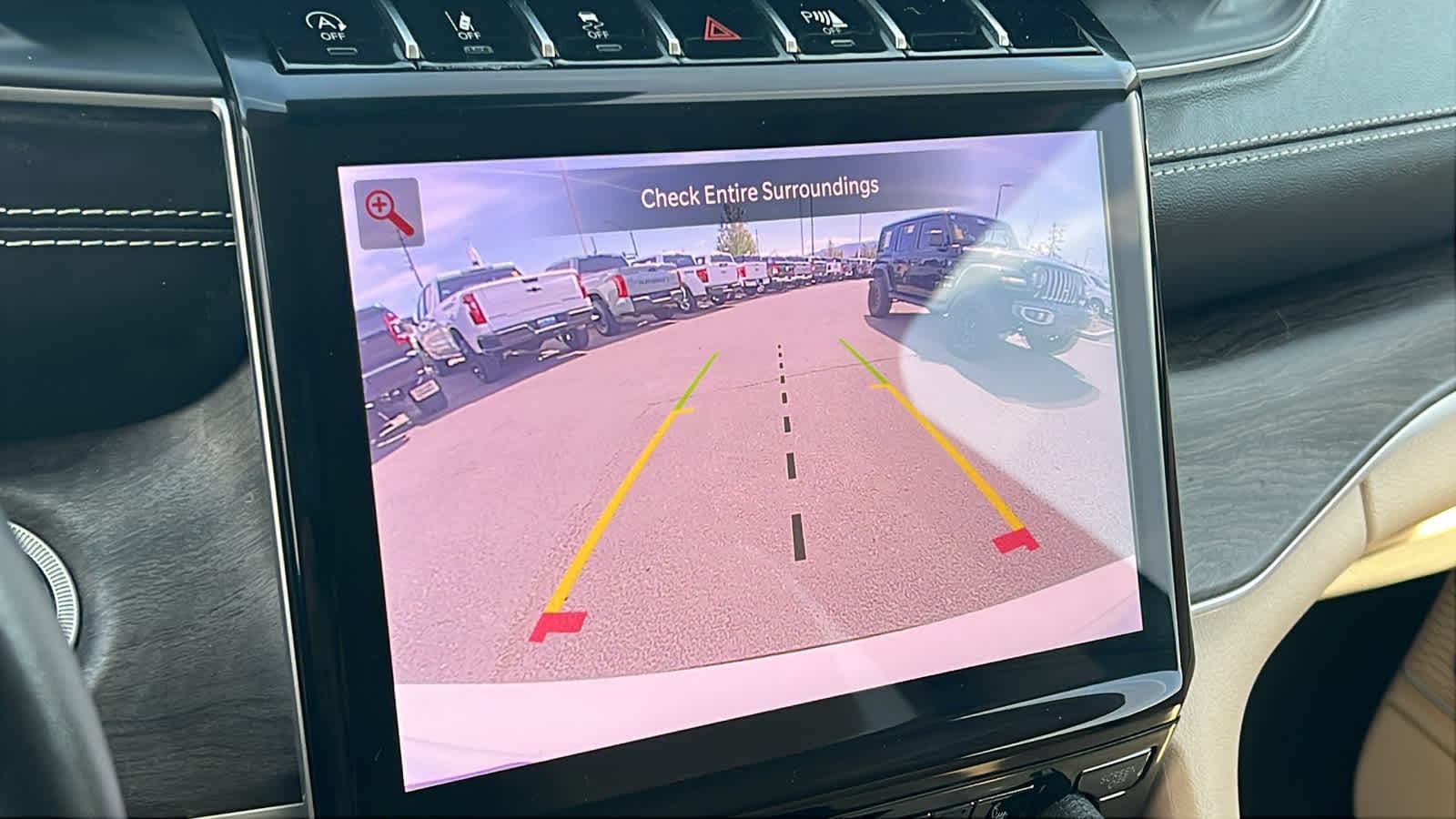 Thumbnail: 2021 Jeep Grand Cherokee L - 16