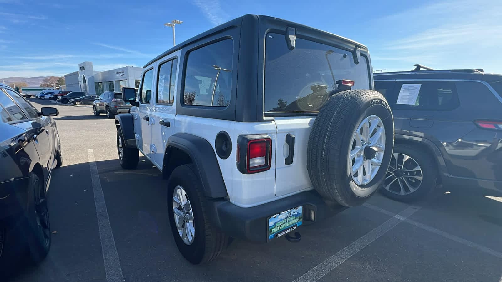 Thumbnail: 2023 Jeep Wrangler - 7