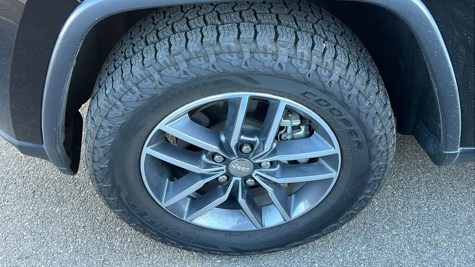 2018 Jeep Grand Cherokee Limited photo 3