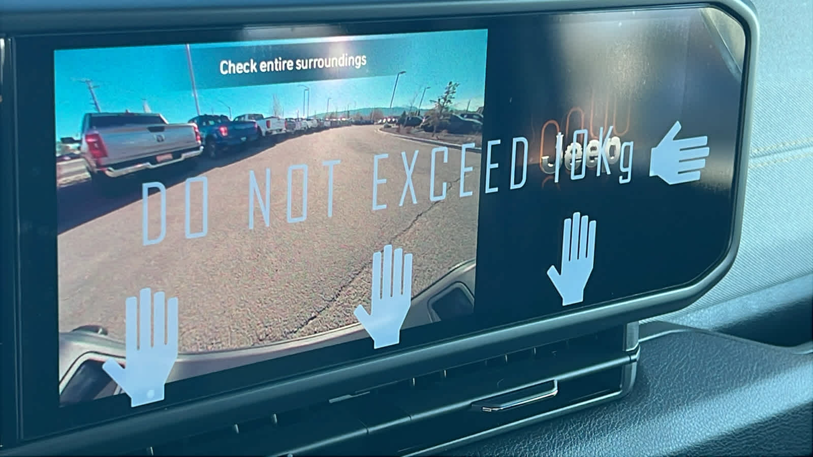 Thumbnail: 2026 Jeep Gladiator - 16