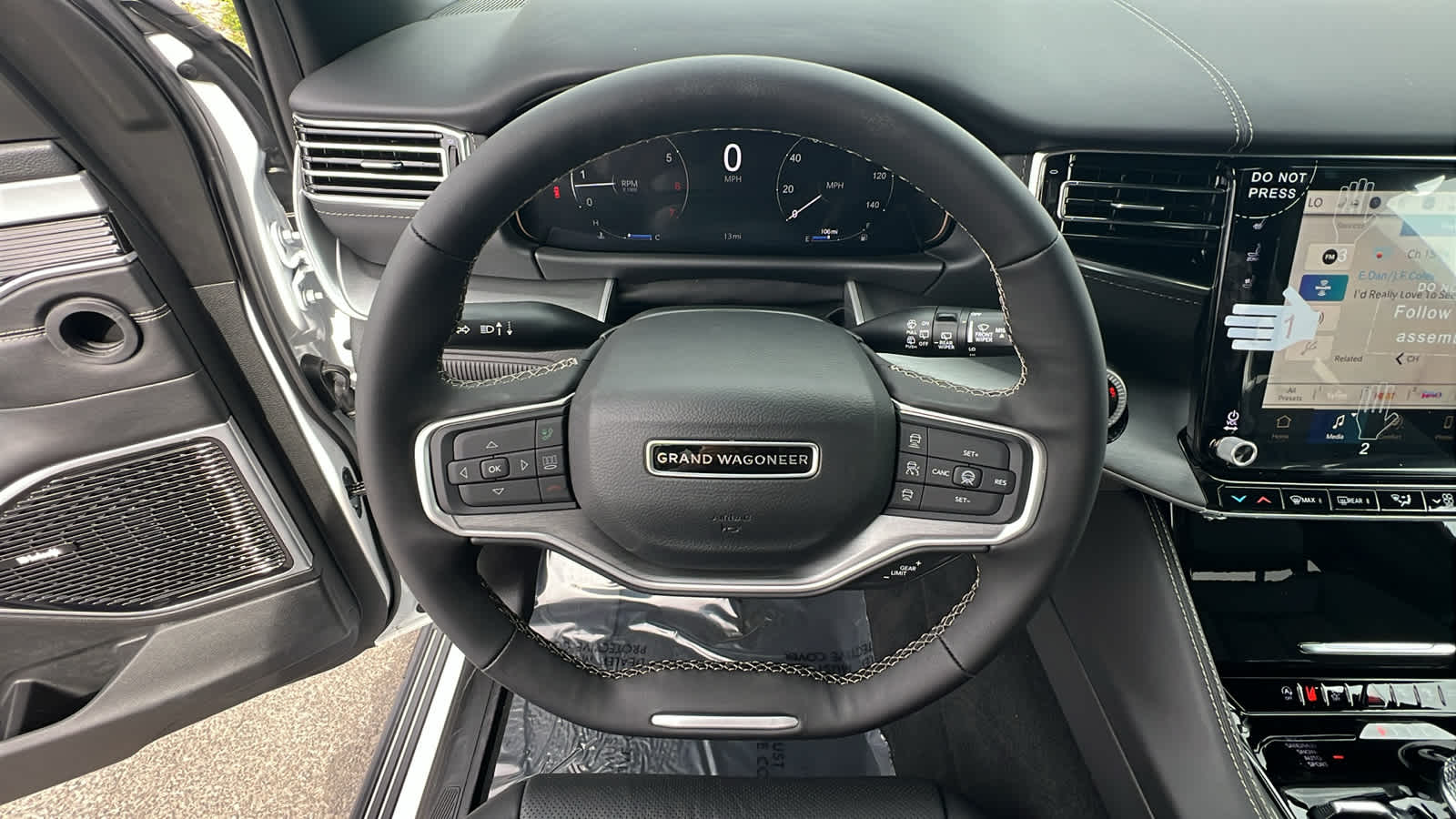 Thumbnail: 2026 Jeep Grand Wagoneer - 18